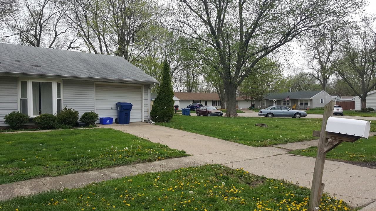 3206 Ridgewood Dr - Photo 4 of 14