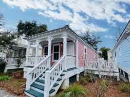 featured image of 602 Cottage Square Ln