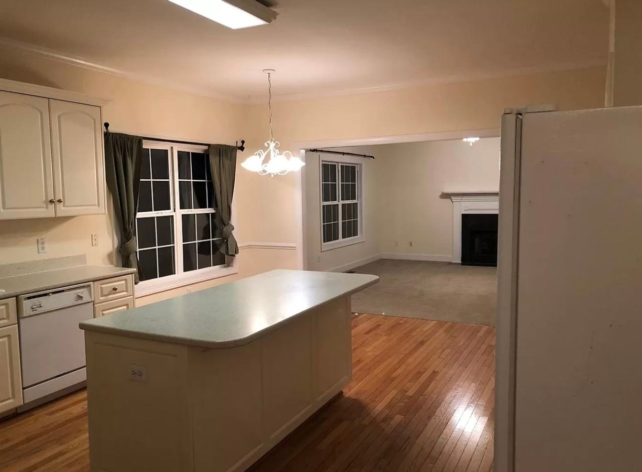 506 Eagle Pointe Dr - Photo 2 of 23