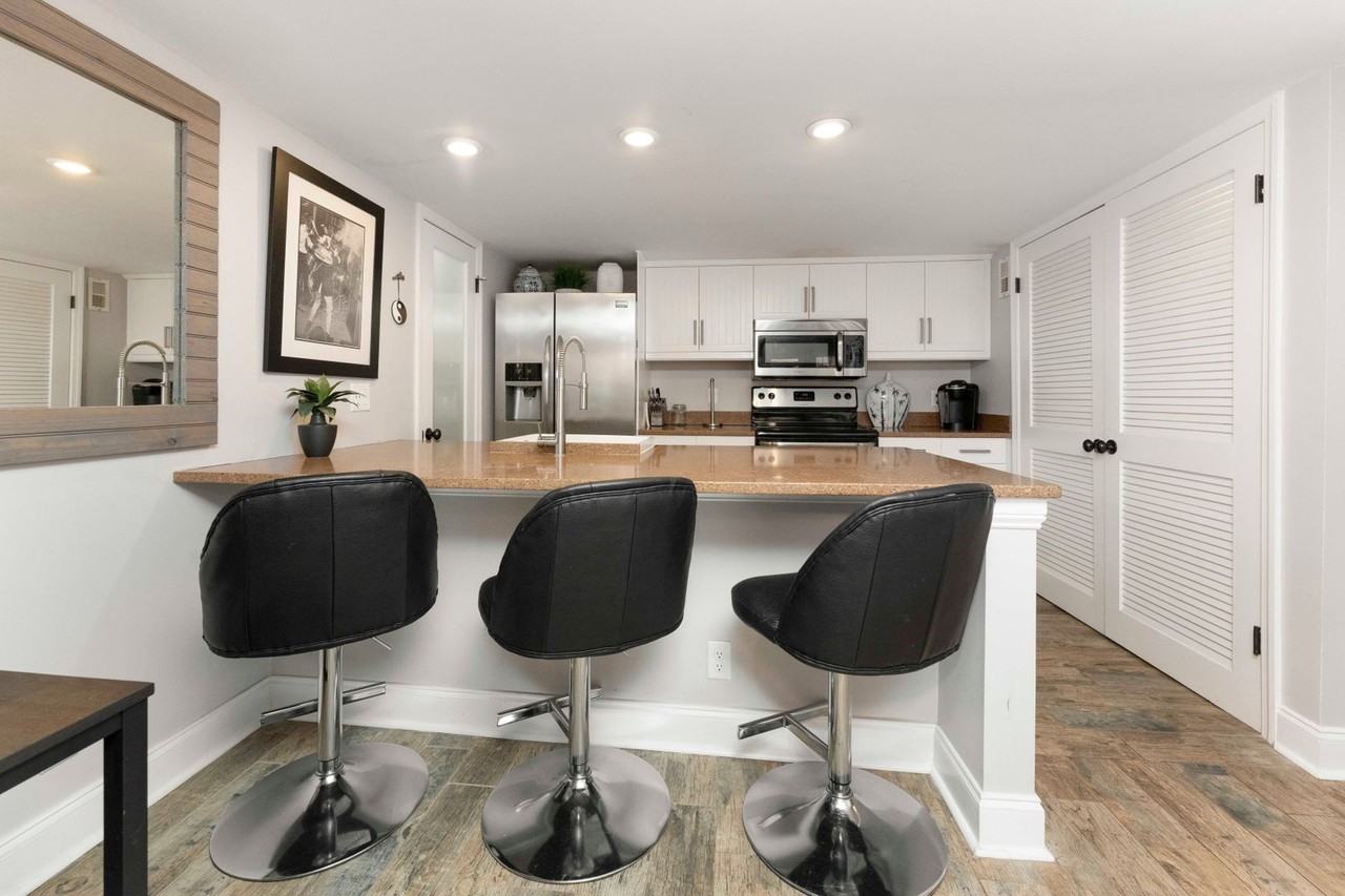 2277 Seminole Road #O - Photo 6 of 34