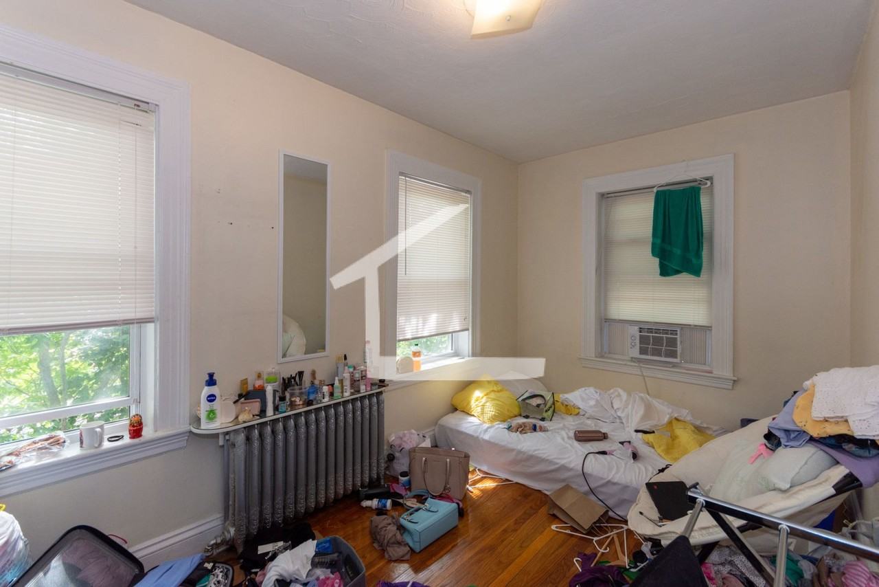 1789 Commonwealth Ave - Photo 7 of 14