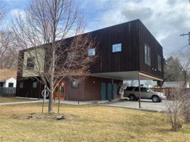 featured image of 1560 Scott St