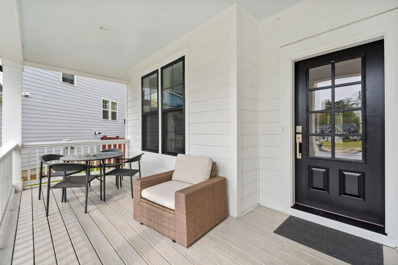 255 Chauncey Cir - Photo 2 of 20