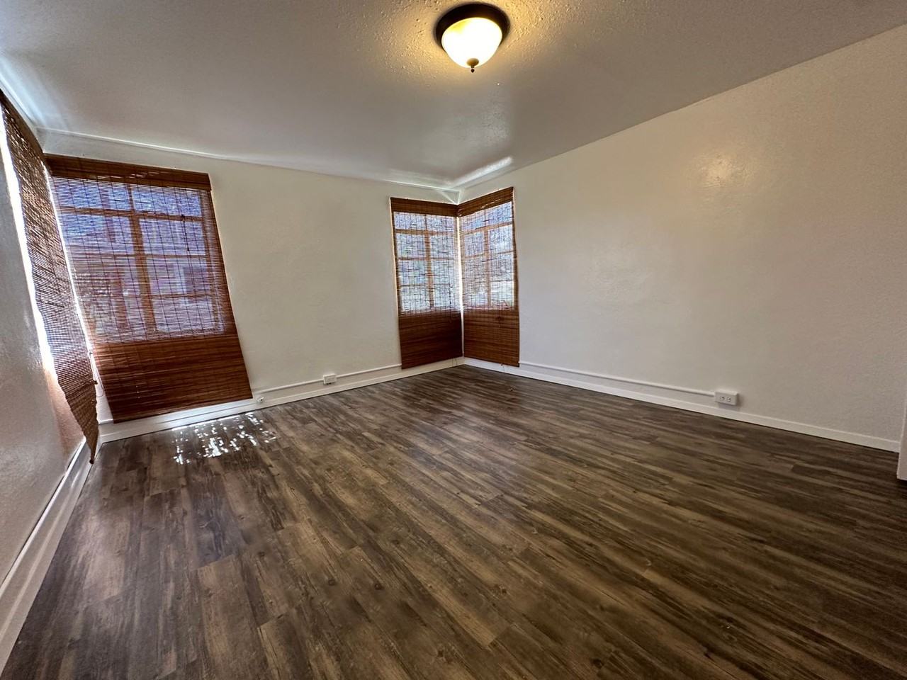 1959 Arcadia Loop - Photo 3 of 11