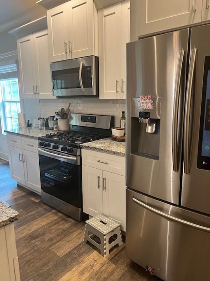 7078 Klingler Ln - Photo 3 of 16