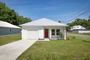 700 Hamilton Ave - Photo 1 of 1