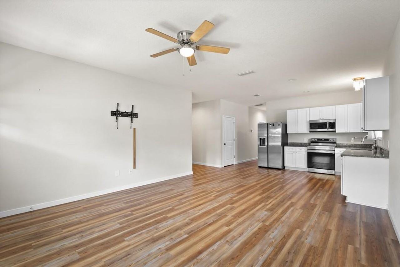 700 Hamilton Ave - Photo 4 of 27