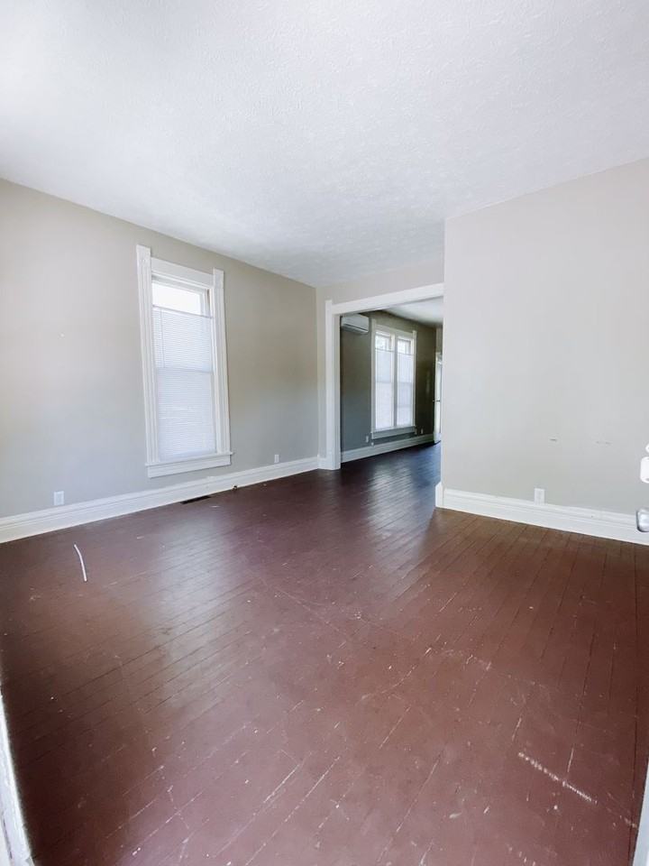 2022 Scott St - Photo 3 of 14