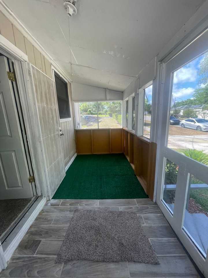 919 S Washington Ave - Photo 3 of 18