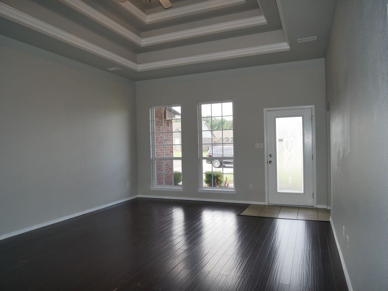 1231 Mountain Valley Dr - Photo 3 of 17