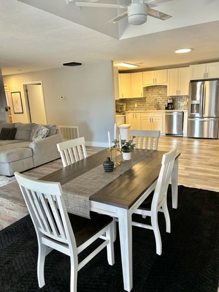 1354 Fork Rd - Photo 7 of 17
