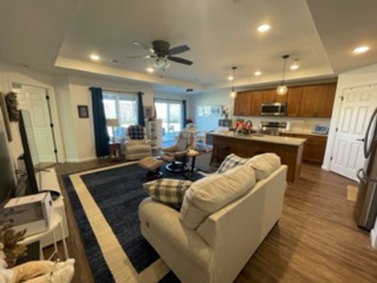 531 Oakbrook Pl - Photo 7 of 18