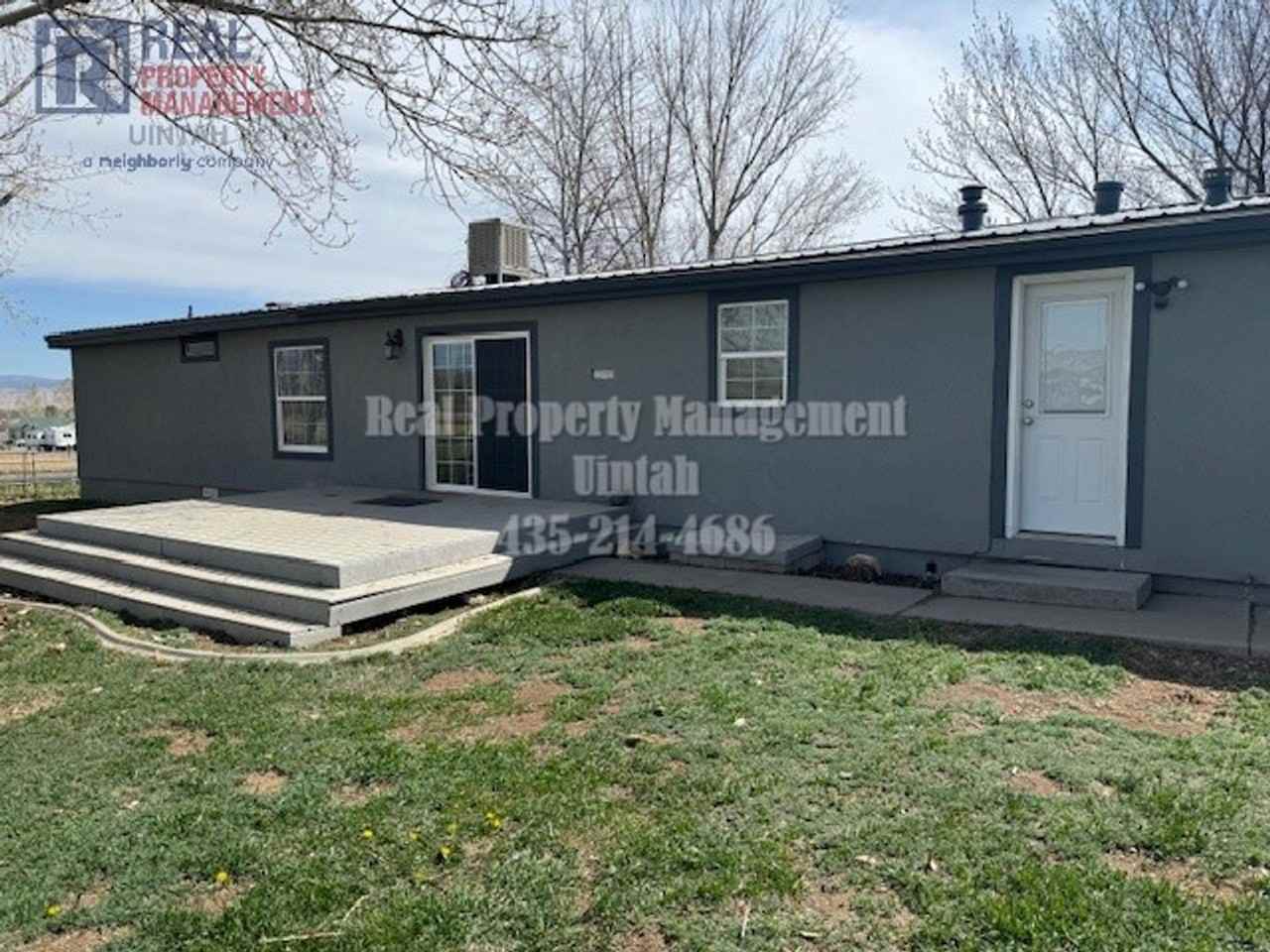 2292 S 500 W - Photo 3 of 29