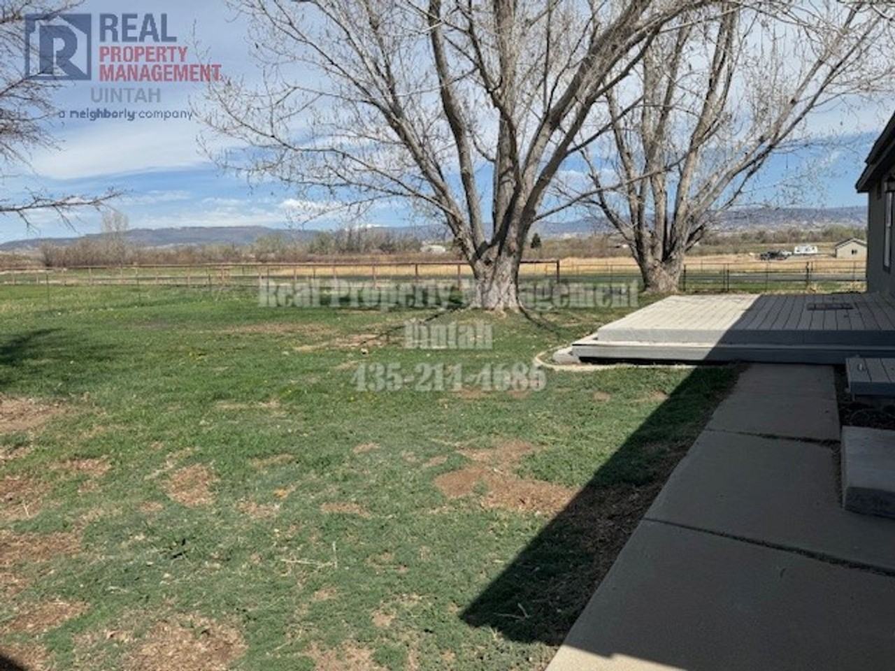 2292 S 500 W - Photo 4 of 29