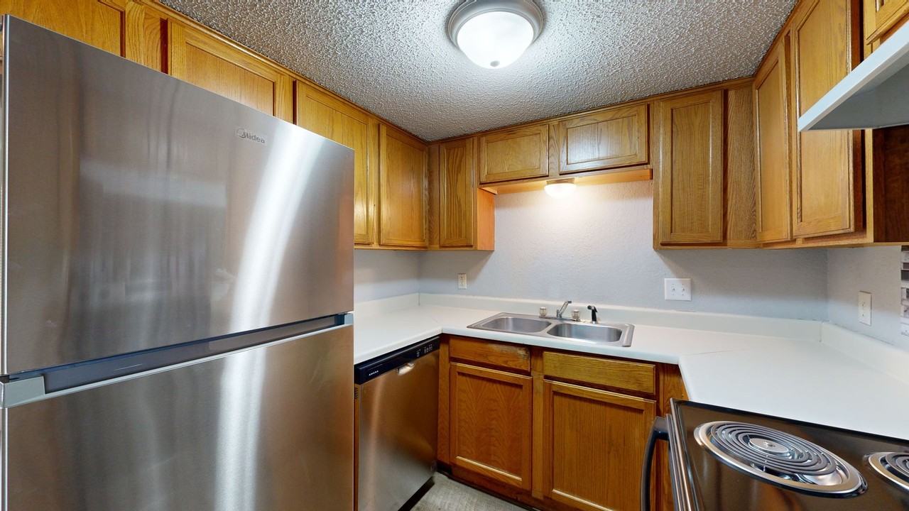 1300 Monroe Loop #A - Photo 7 of 25