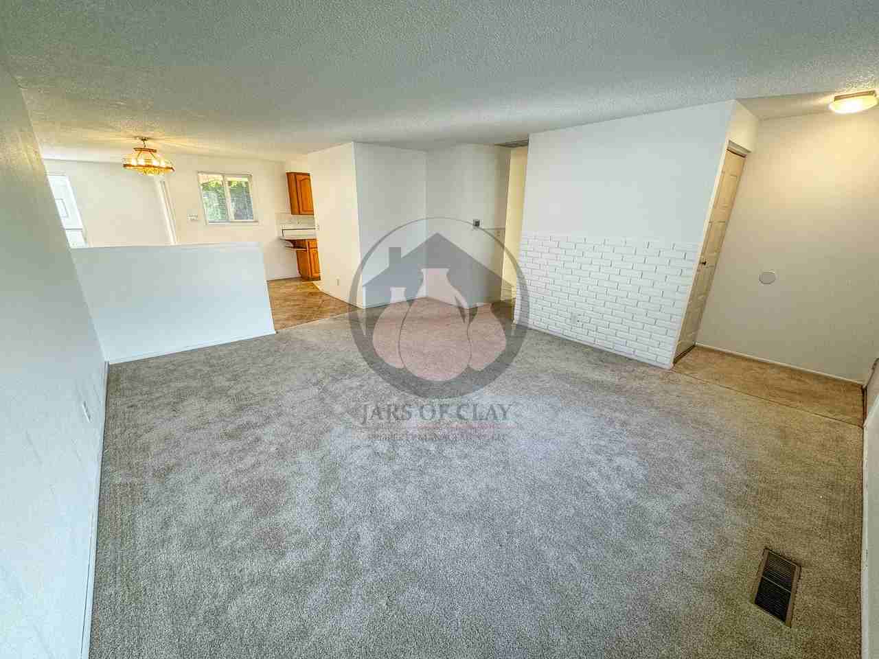 4965 Nina Ave Se - Photo 3 of 24