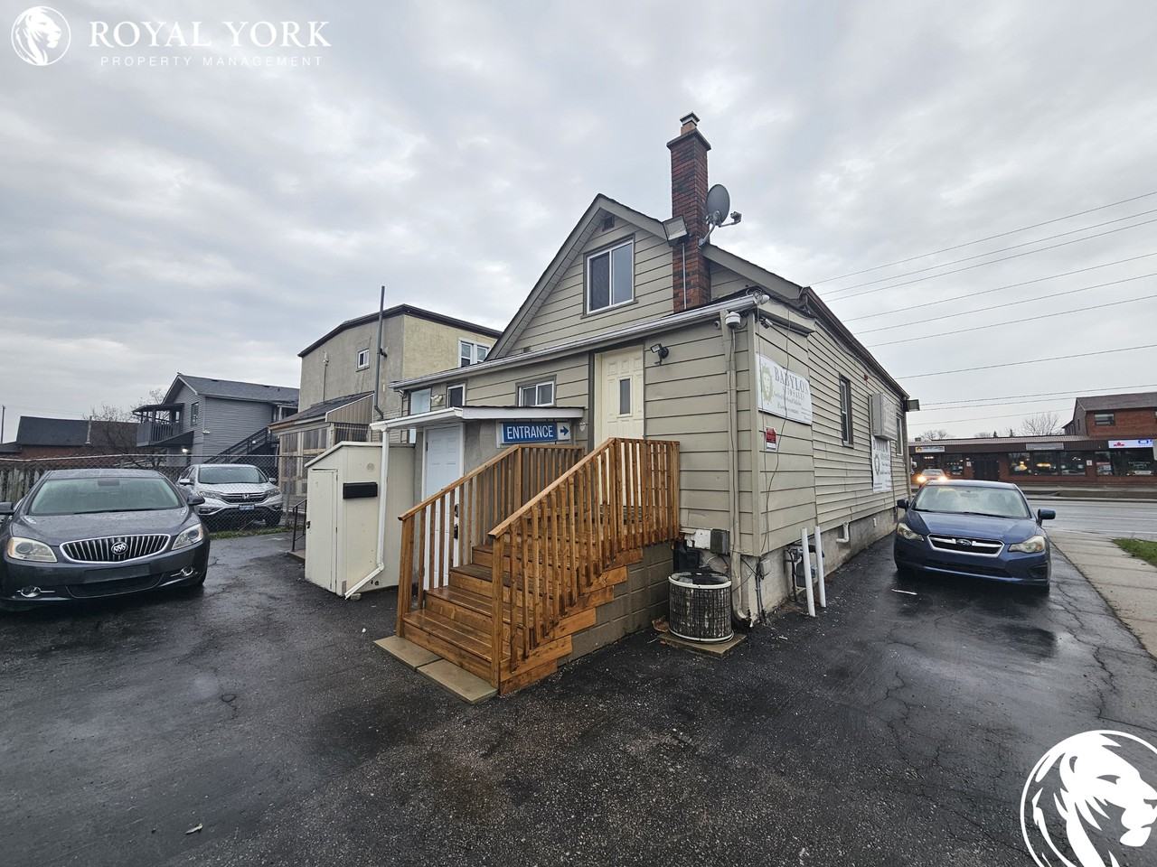 3-212 Bloor Street East, Oshawa, Ontario L1H 3M6 - Photo 2 of 13