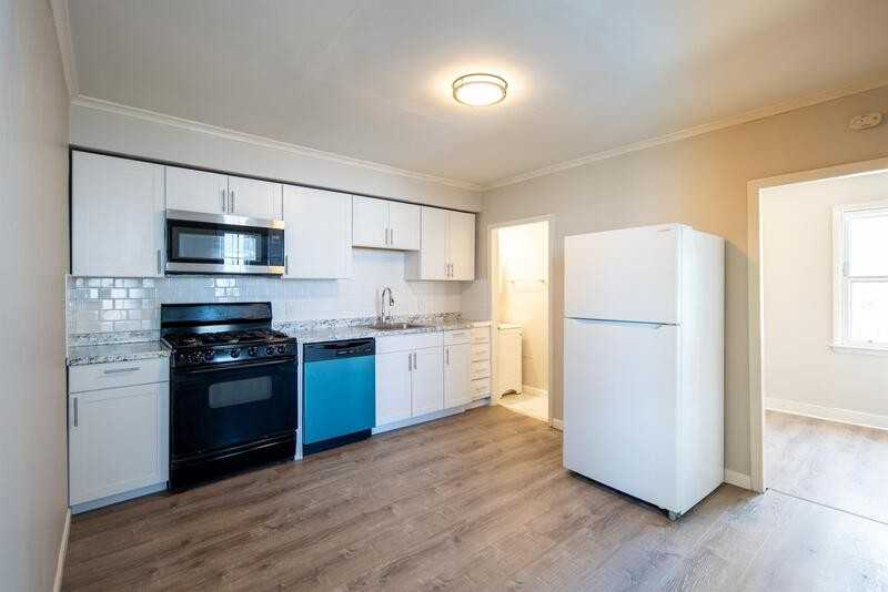 53 Main St - Photo 3 of 22