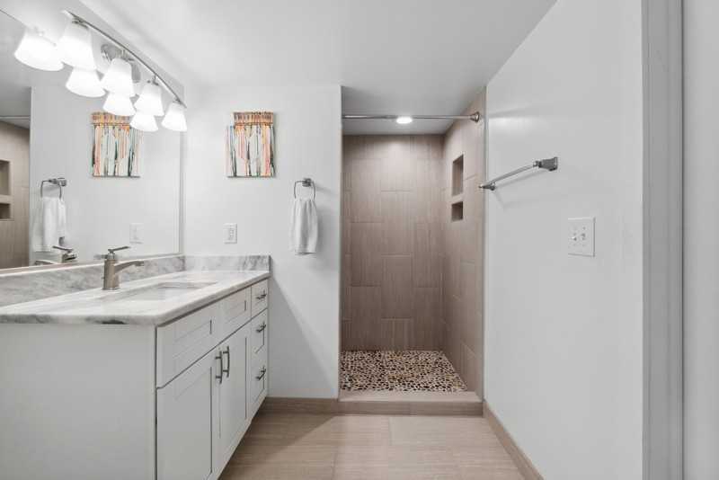 3509 Pleasant Ave #203 - Photo 7 of 24