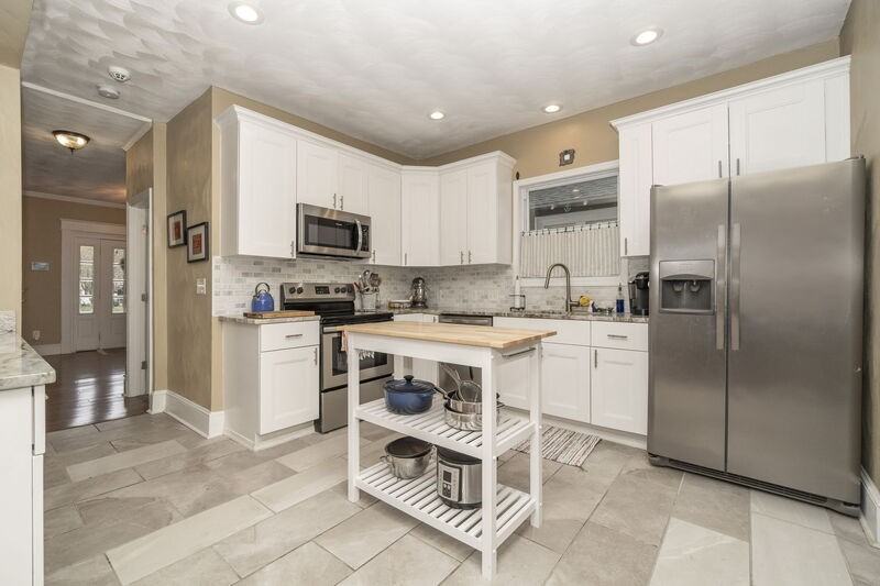634 Michigan Ave - Photo 3 of 31
