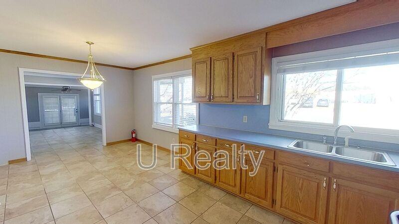 3740 Pleasant Plains Rd - Photo 7 of 14