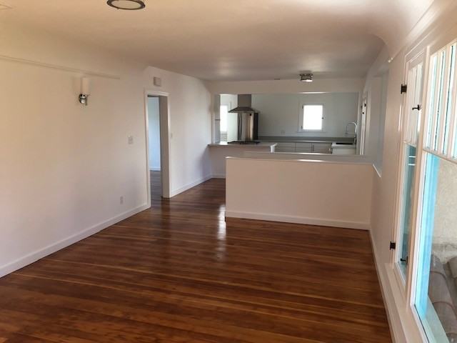 848 11th Street #C - Photo 4 of 7