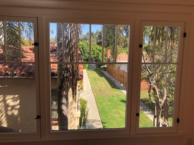 848 11th Street #C - Photo 5 of 7