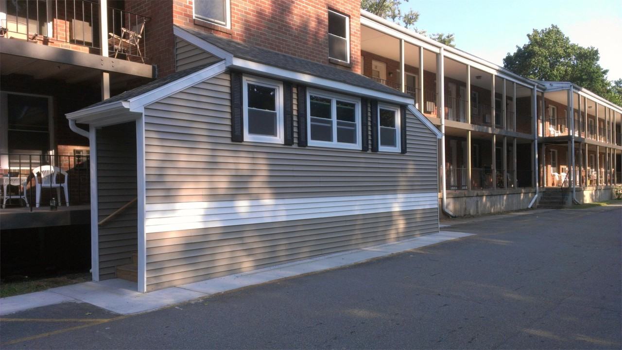 44 Silver Lane - Photo 2 of 3