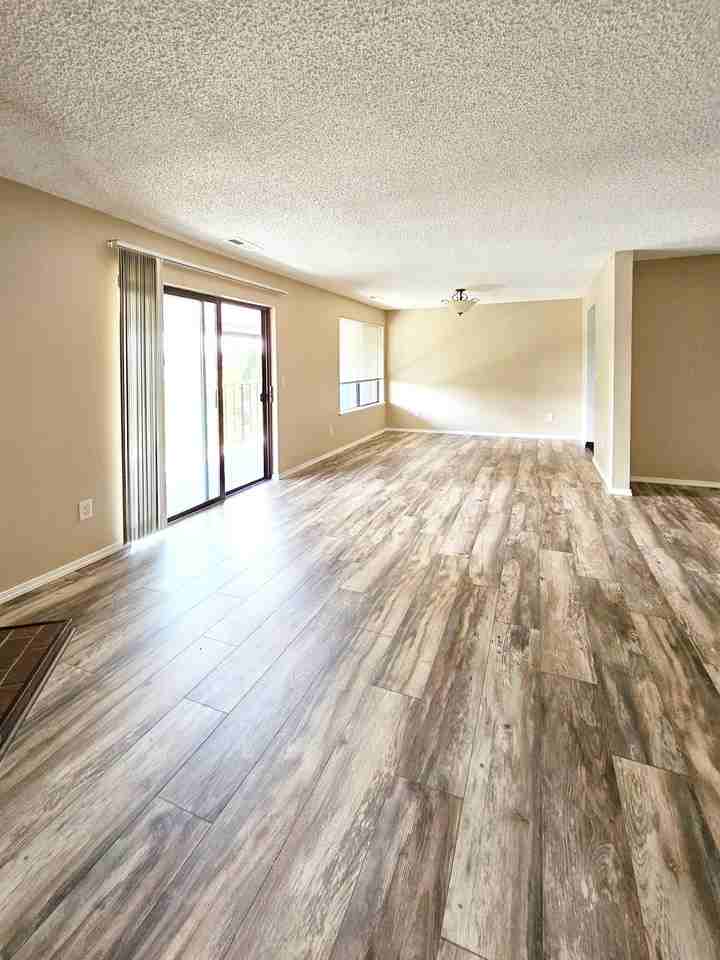 2930 Orchard Park Apartments - Photo 2 of 16