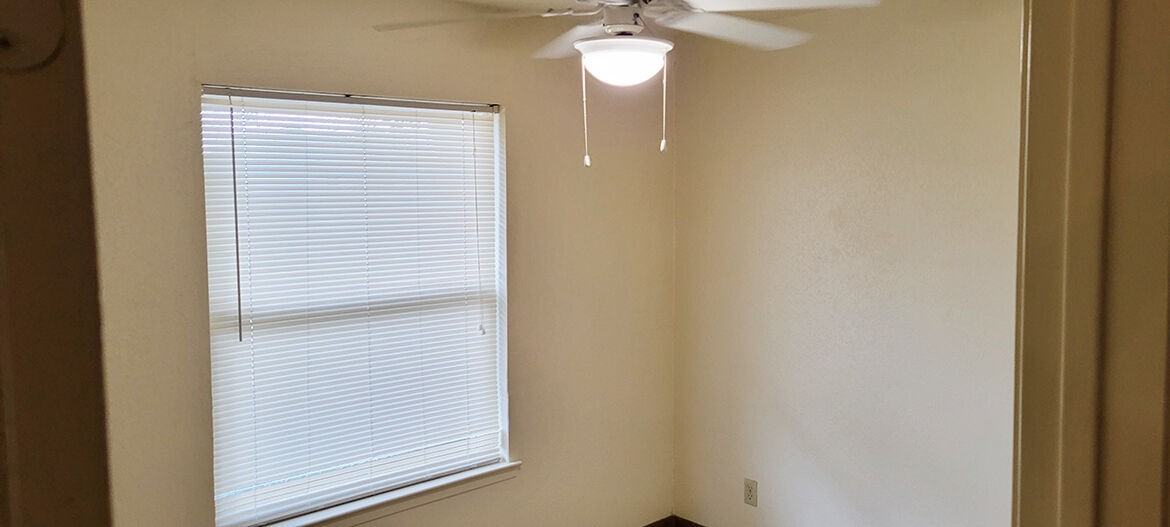 Hillwood Apts - Photo 4 of 5