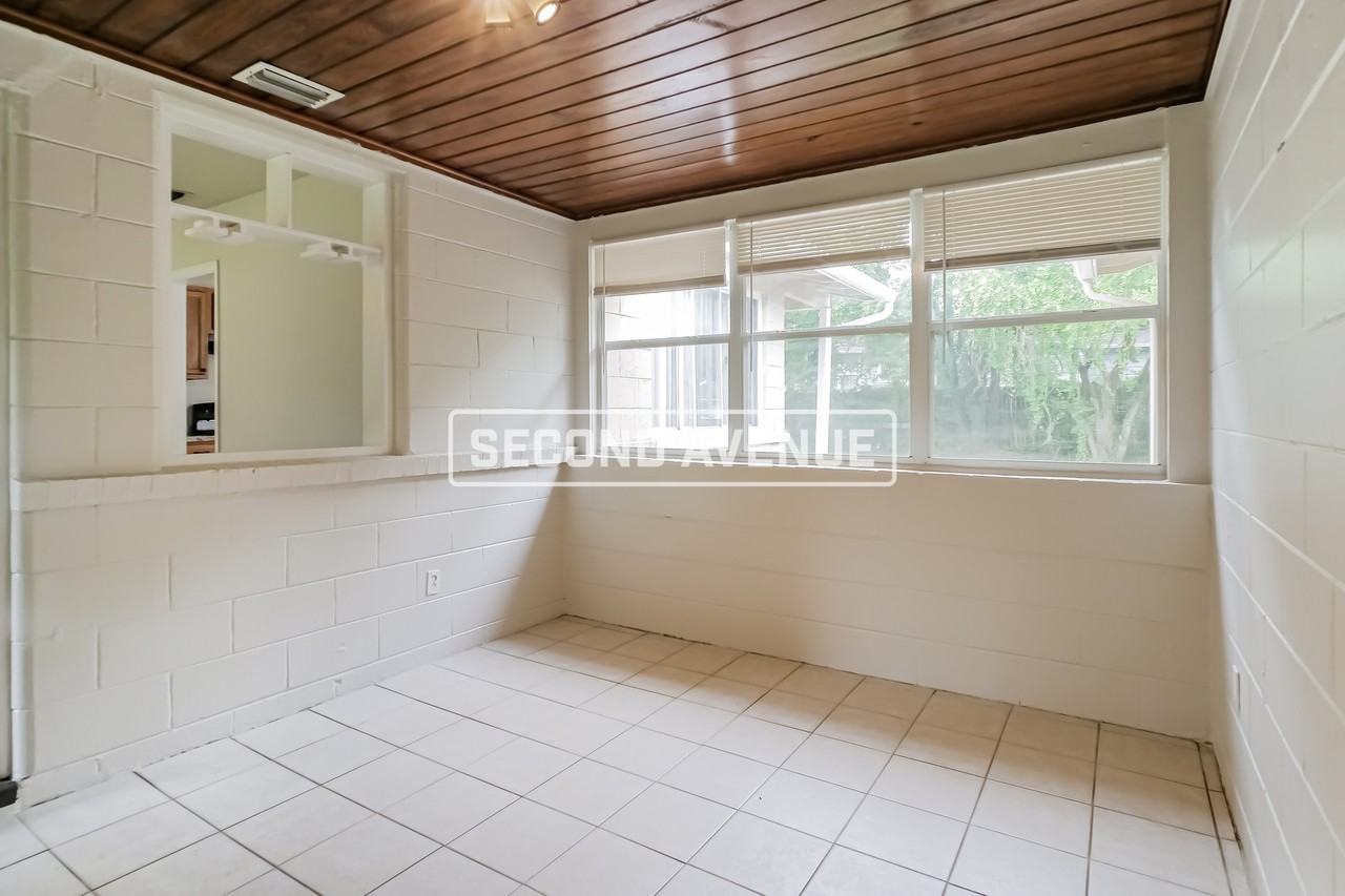 835 Gates St - Photo 7 of 16