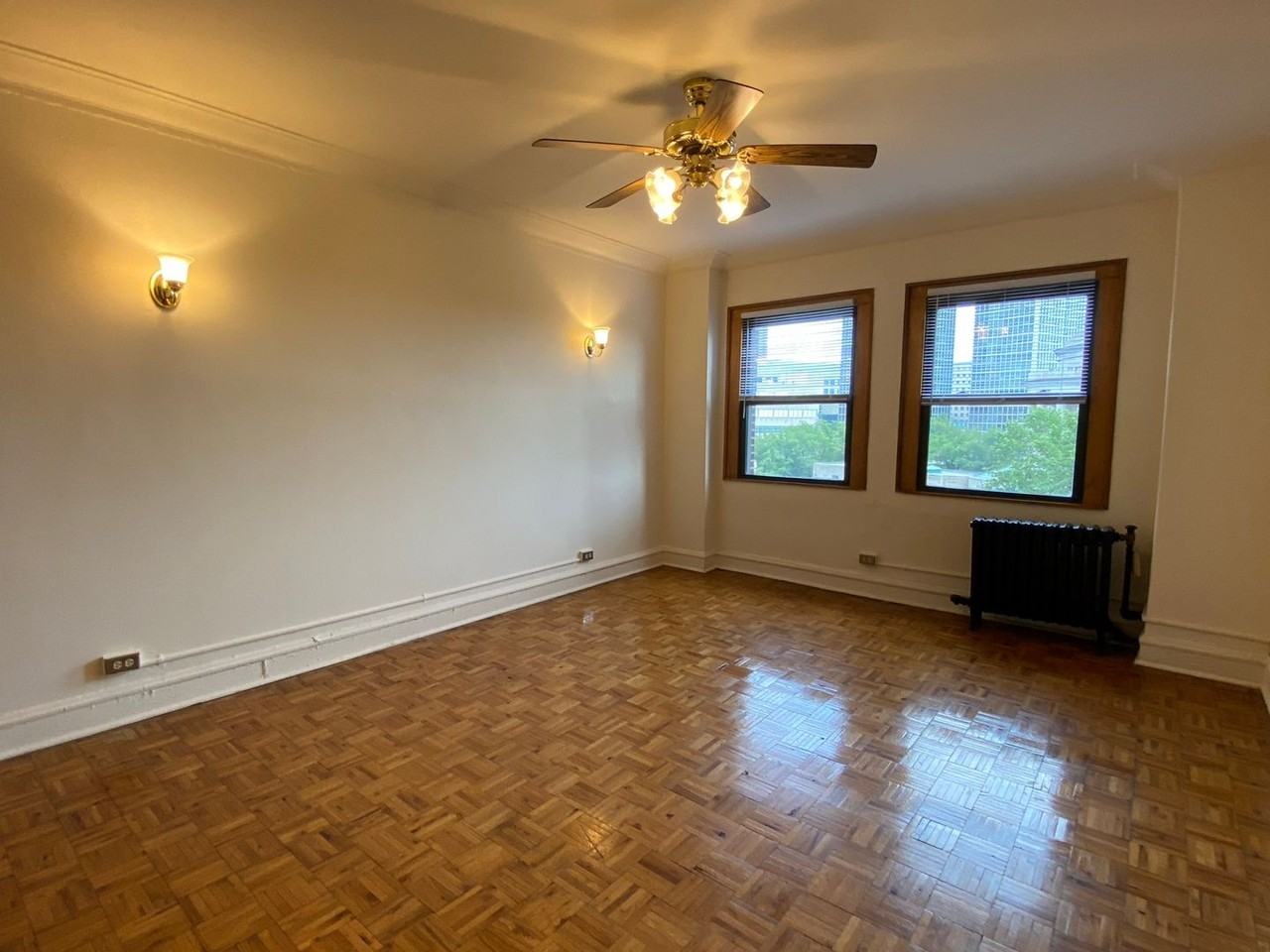 2738 N. Pine Grove - Photo 5 of 50