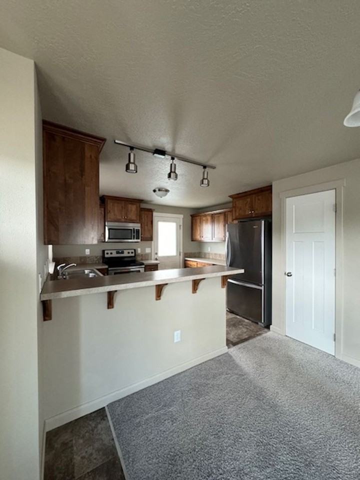 230 Taylor St - Photo 6 of 14
