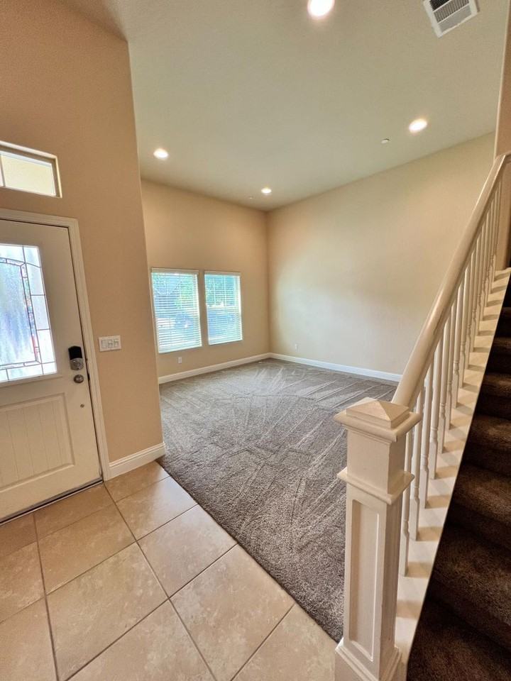 6187 E Pontiac Way - Photo 4 of 24
