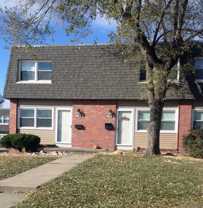 302 Chateau Dr - Photo 1 of 1
