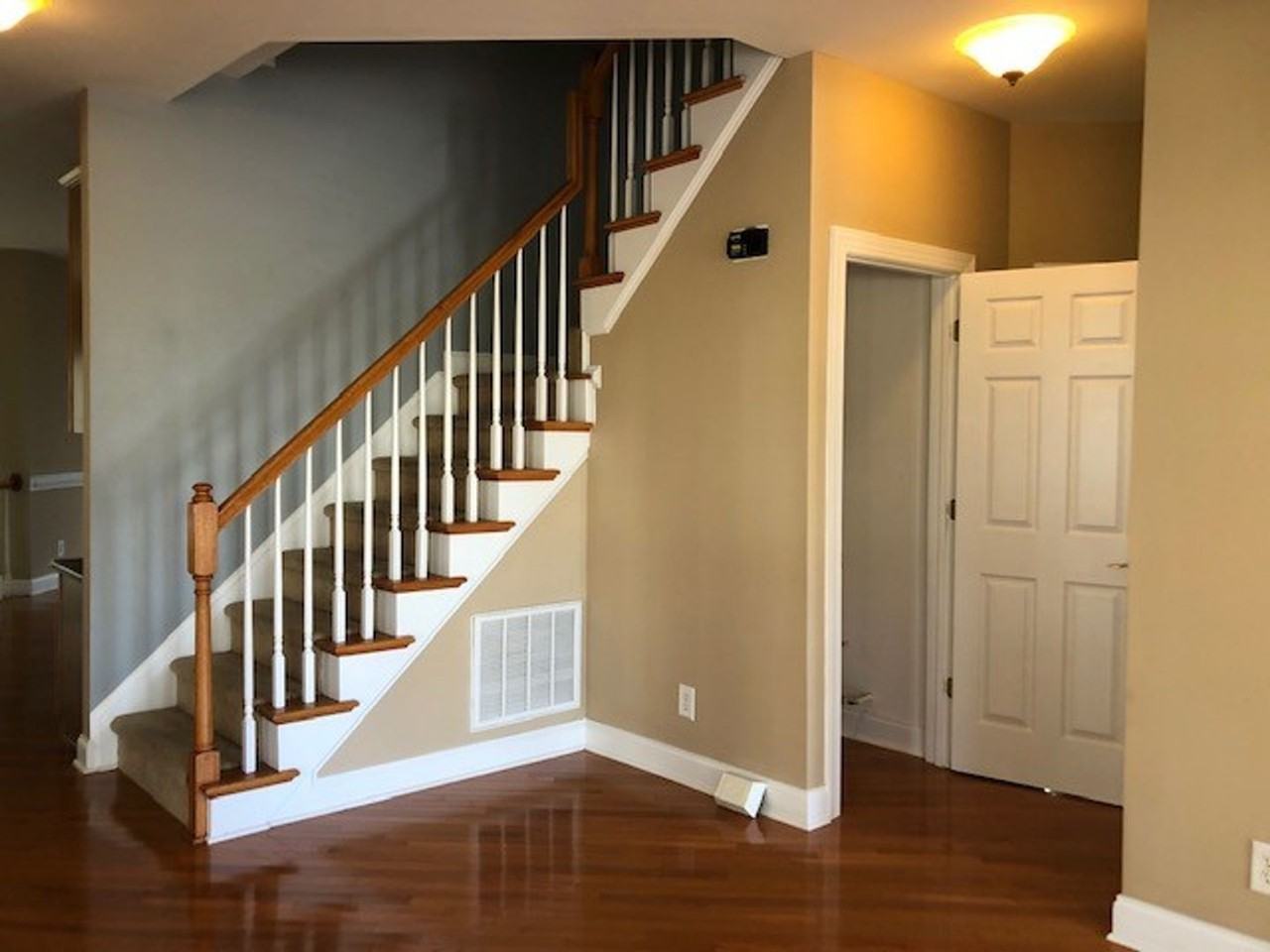 515 Hannah Mckenzie Dr - Photo 5 of 19