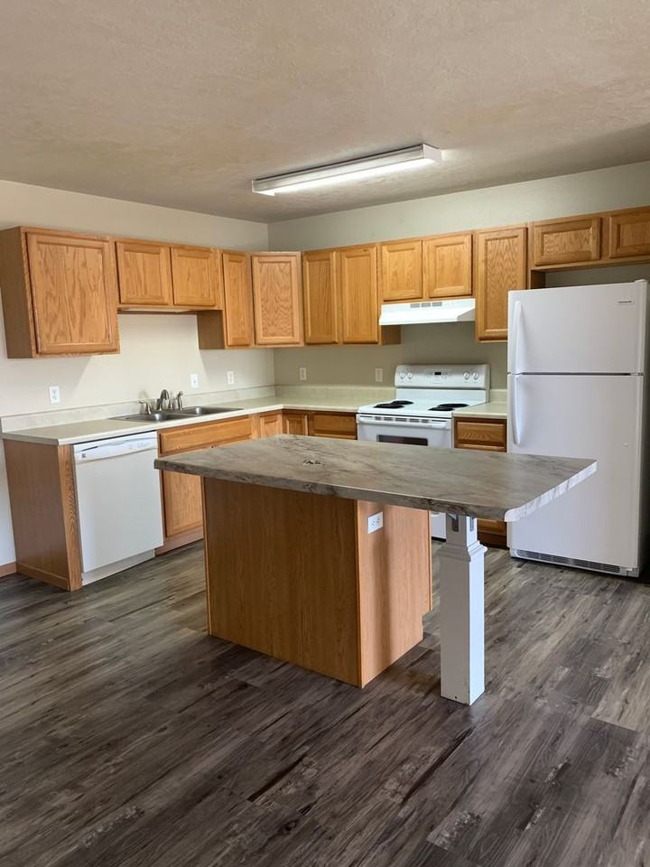 MMA Properties 2808 - Photo 3 of 10