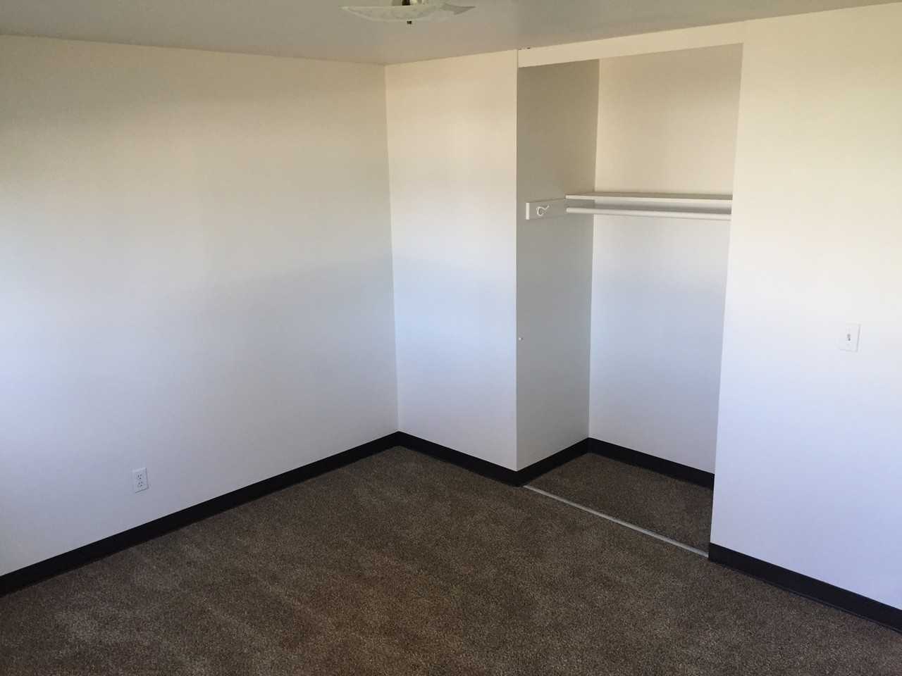 1232 Vandenburg Loop - Photo 5 of 10