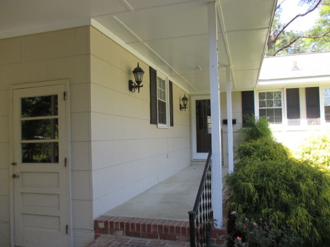 3102 Northwoods Dr - Photo 4 of 29