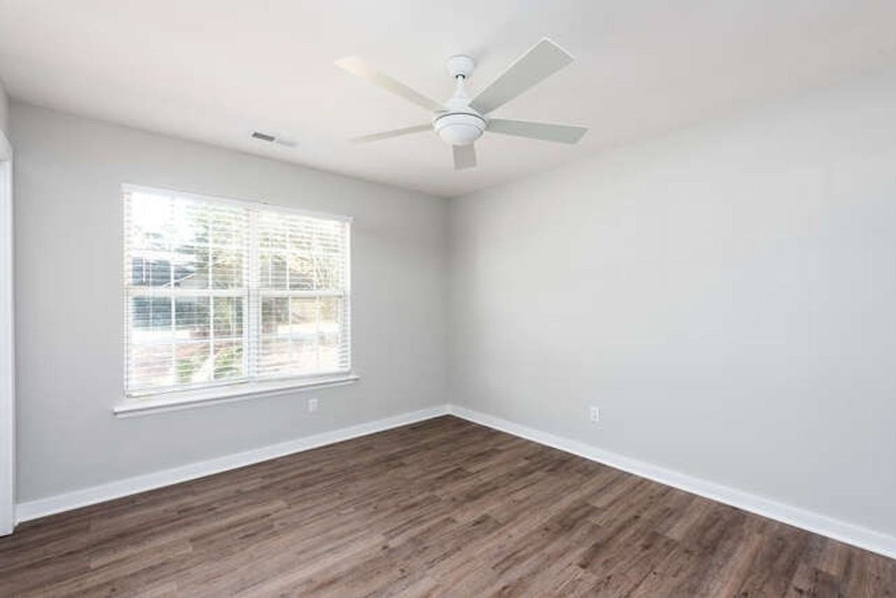 1291 Chatfield St - Photo 3 of 25