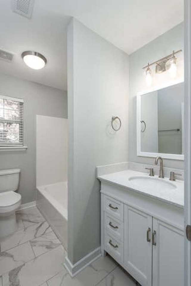 1291 Chatfield St - Photo 4 of 25
