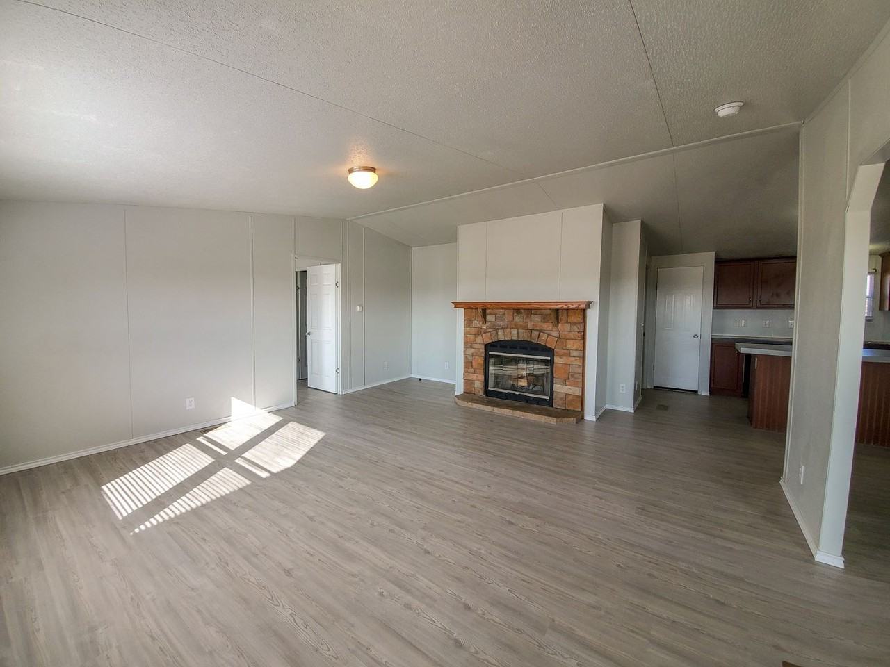 116 Boomer Rd - Photo 2 of 39