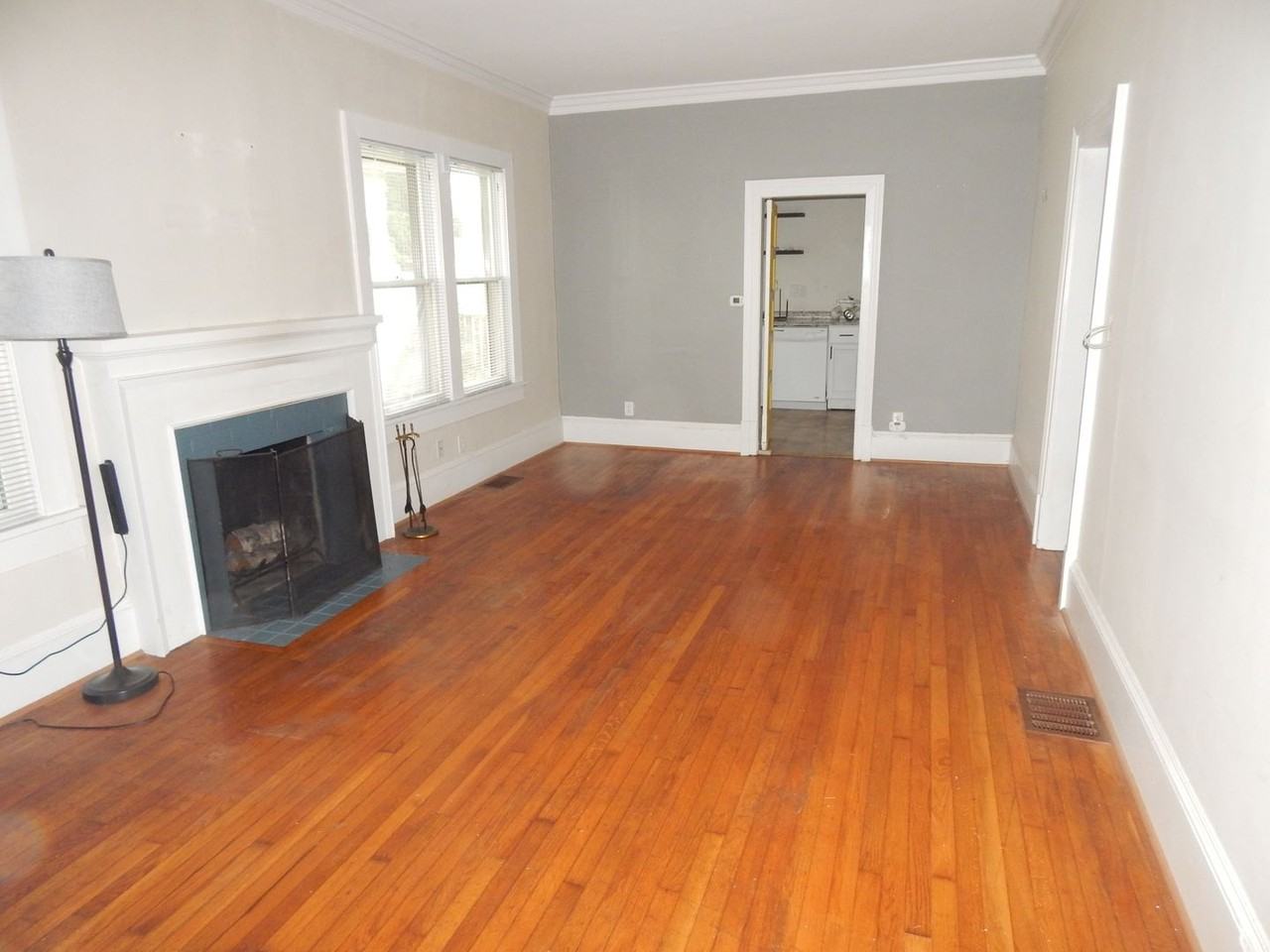 206 5th St - Photo 2 of 15