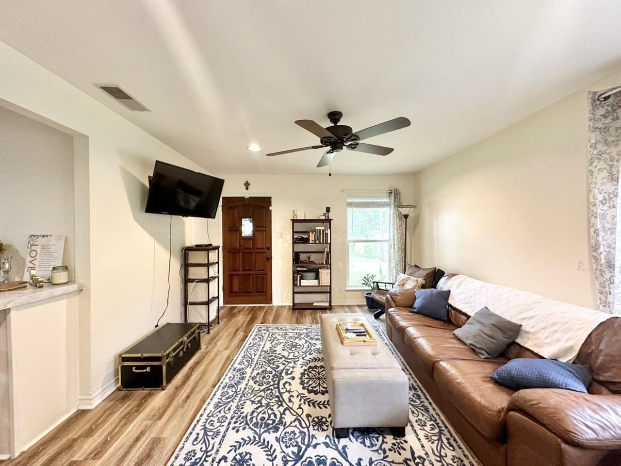 3115 Norma Ln - Photo 4 of 22