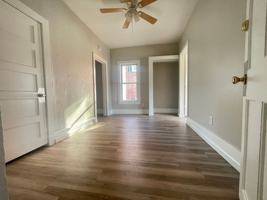 featured image of 328 E Maumee St