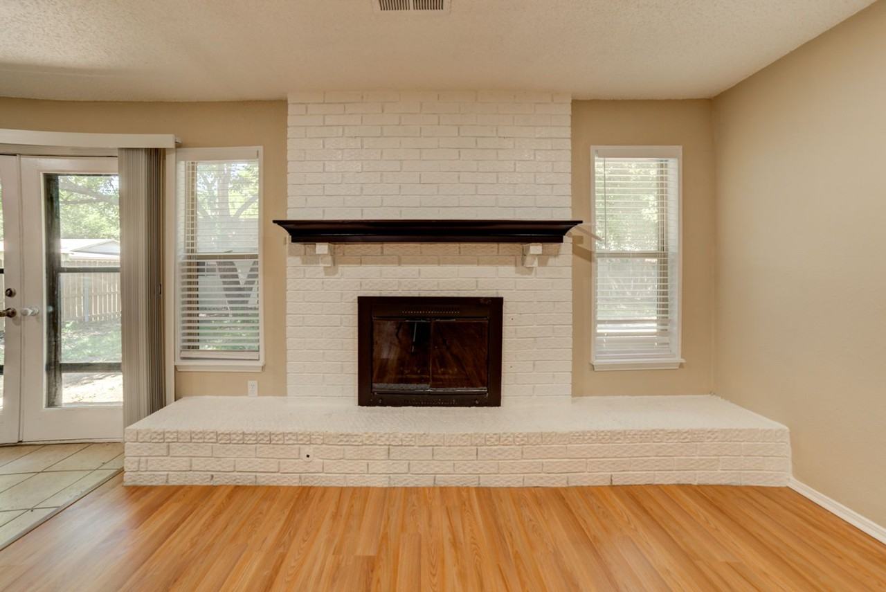 607 E 140th St - Photo 6 of 28