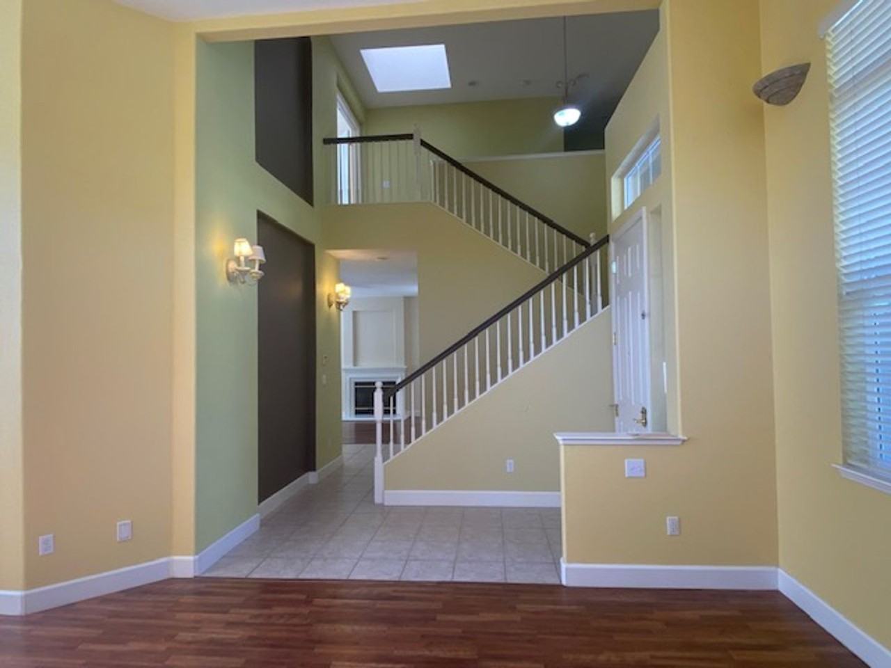 3247 Reserve Ct - Photo 3 of 18