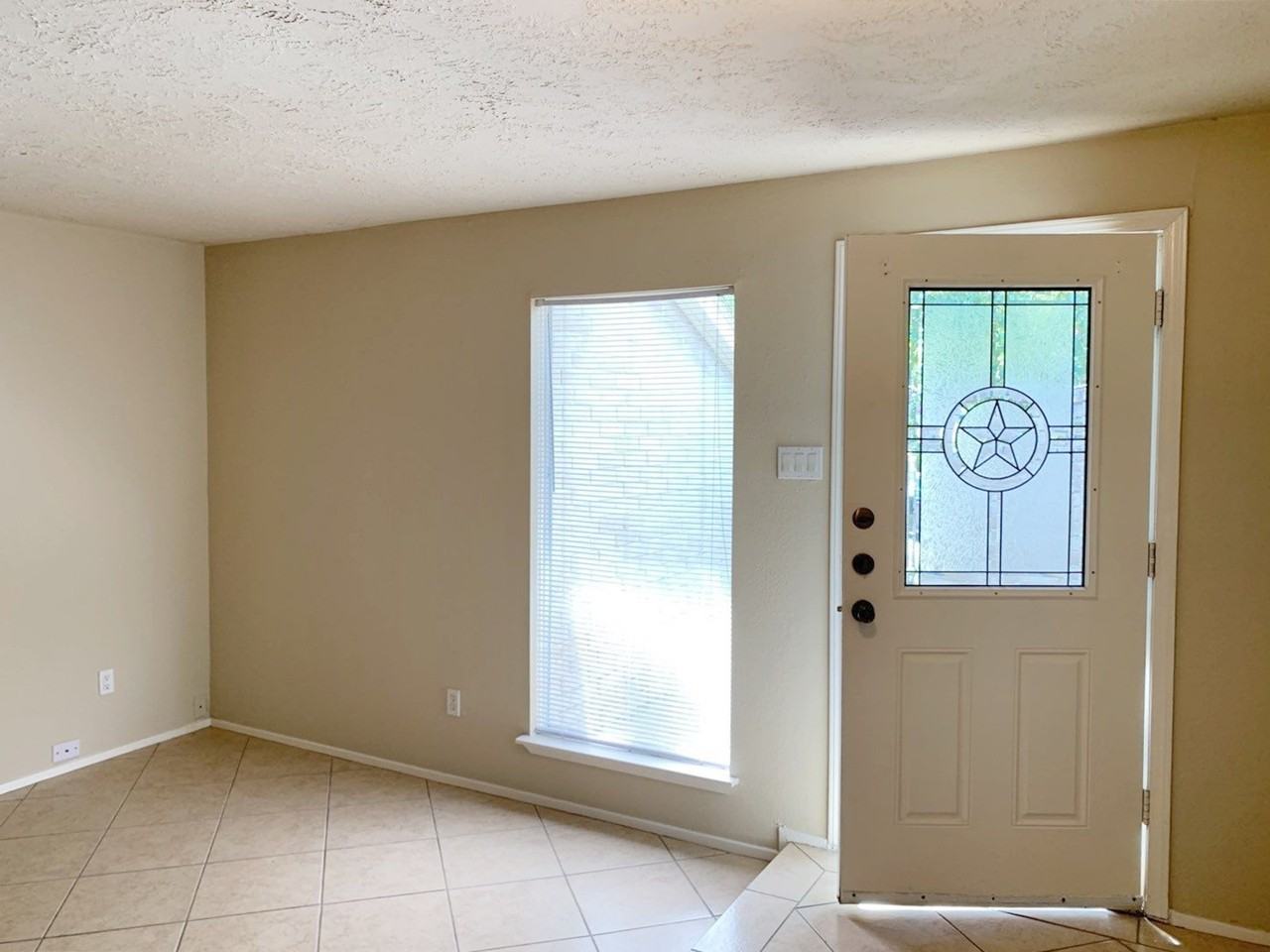 17138 Cutter Way - Photo 2 of 21