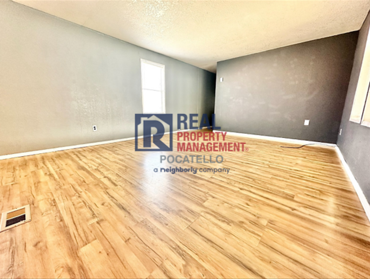 193 Teakwood St - Photo 6 of 17