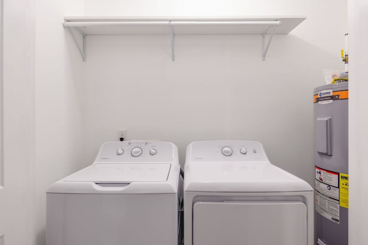 600 E Pine St - Photo 6 of 13